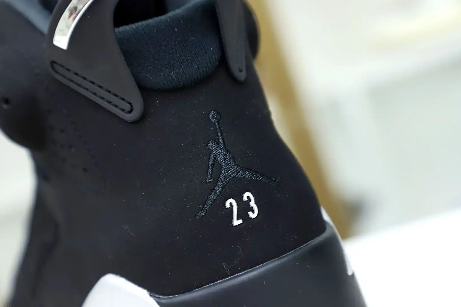Kimikick CHROME AIR JORDAN 6 0718